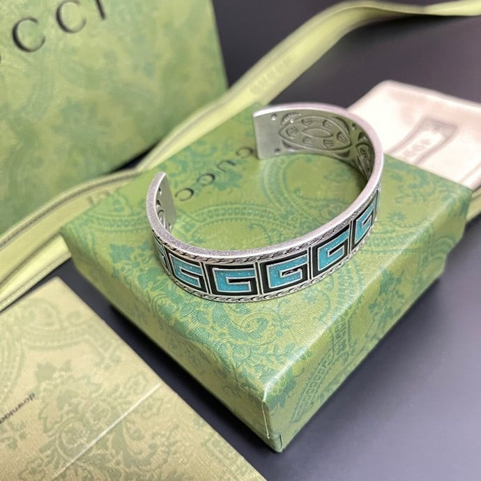 Gucci G-monogram Sterling Silver And Enamel Bracelet In Metallic