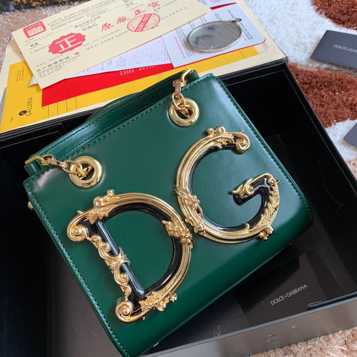 Dolce & Gabbana Large Gold Logo DG Girls Bag Cowhide In Green