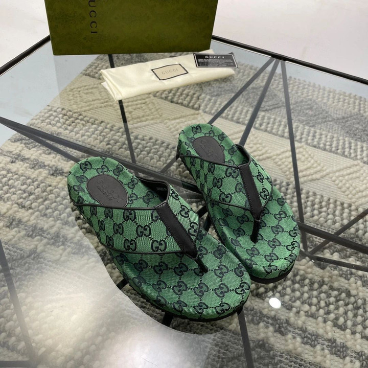Gucci Gg Multicolor Thong Sandals In Green And Blue