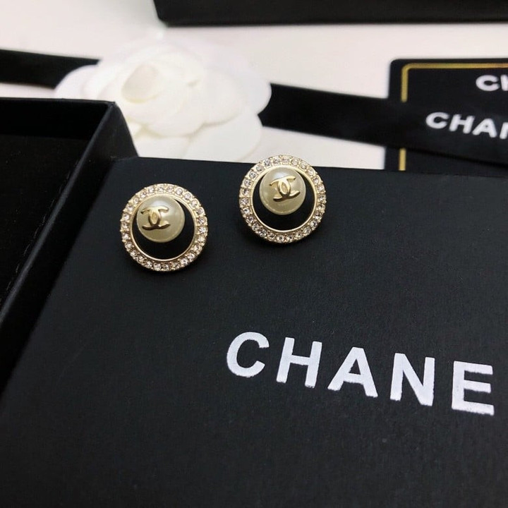 Chanel Round Button Pearl Earrings With Strasses