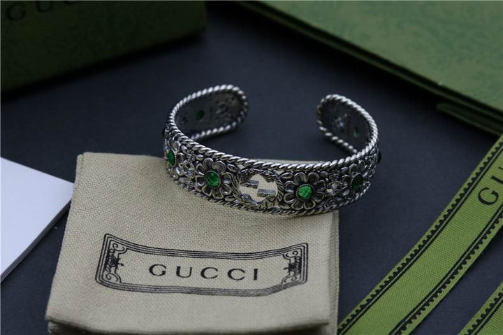 Gucci Flower And Interlocking G Cuff Bracelet In Silver And Green