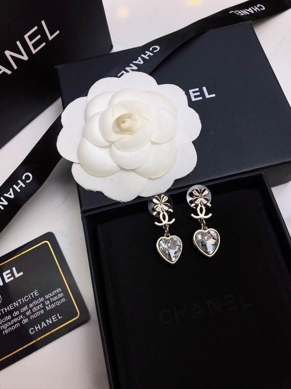 Chanel Shiny Clover CC Heart Pattern Earrings