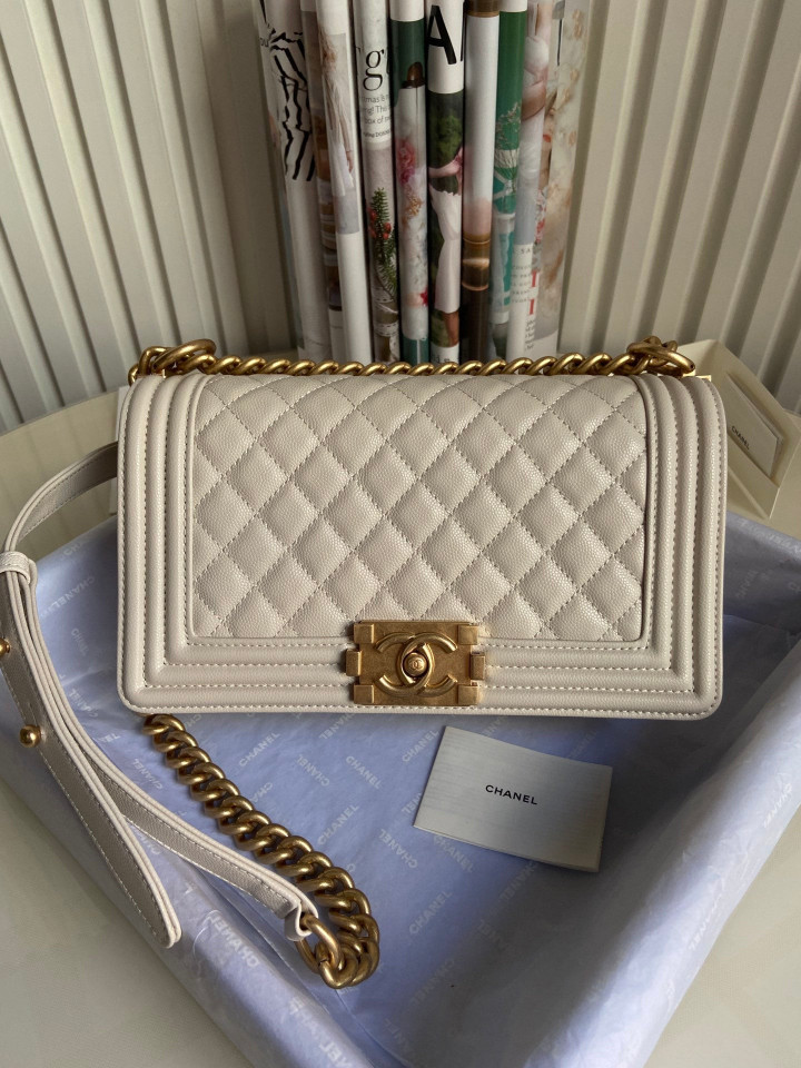 Chanel Boy Handbag In Cream