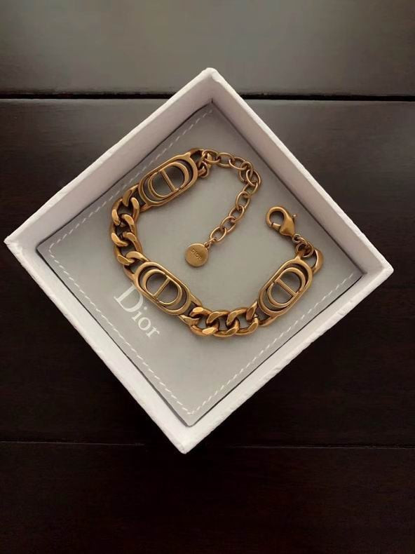 Dior 30 Montaigne CD Bracelet In Old Gold Metal