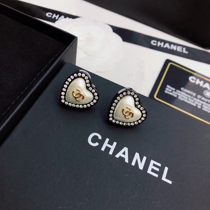 Chanel Black And Gold Stud Earrings In Heart