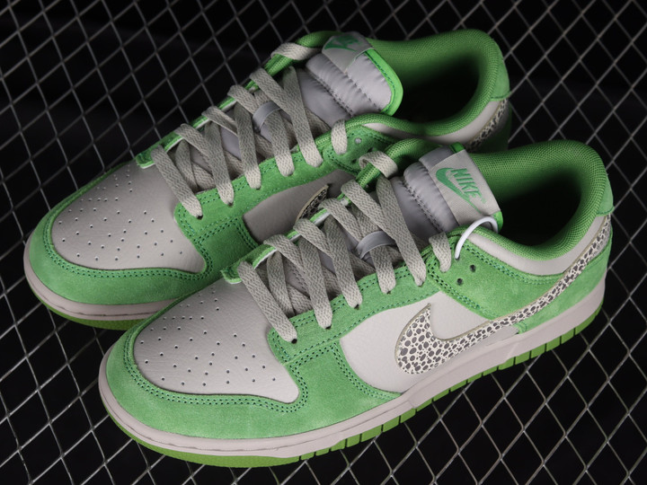 Nike Dunk Low AS Safari Swoosh Chlorophyll Shoes Sneakers, Men