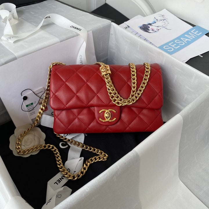 Chanel Small Folding Bag In Red