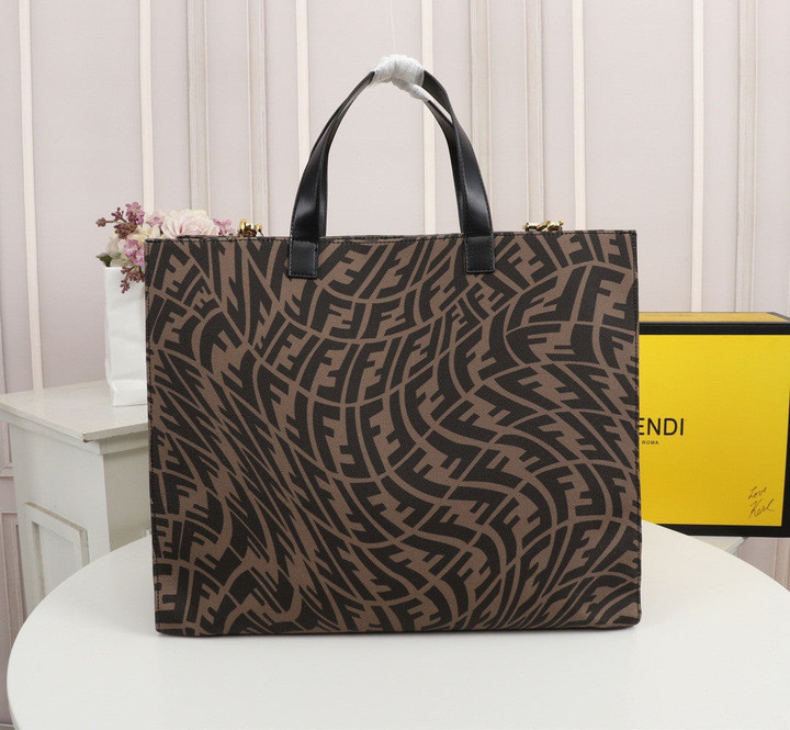 Fendi Sunshine FF Vertigo Shopper Bag In Brown/Black