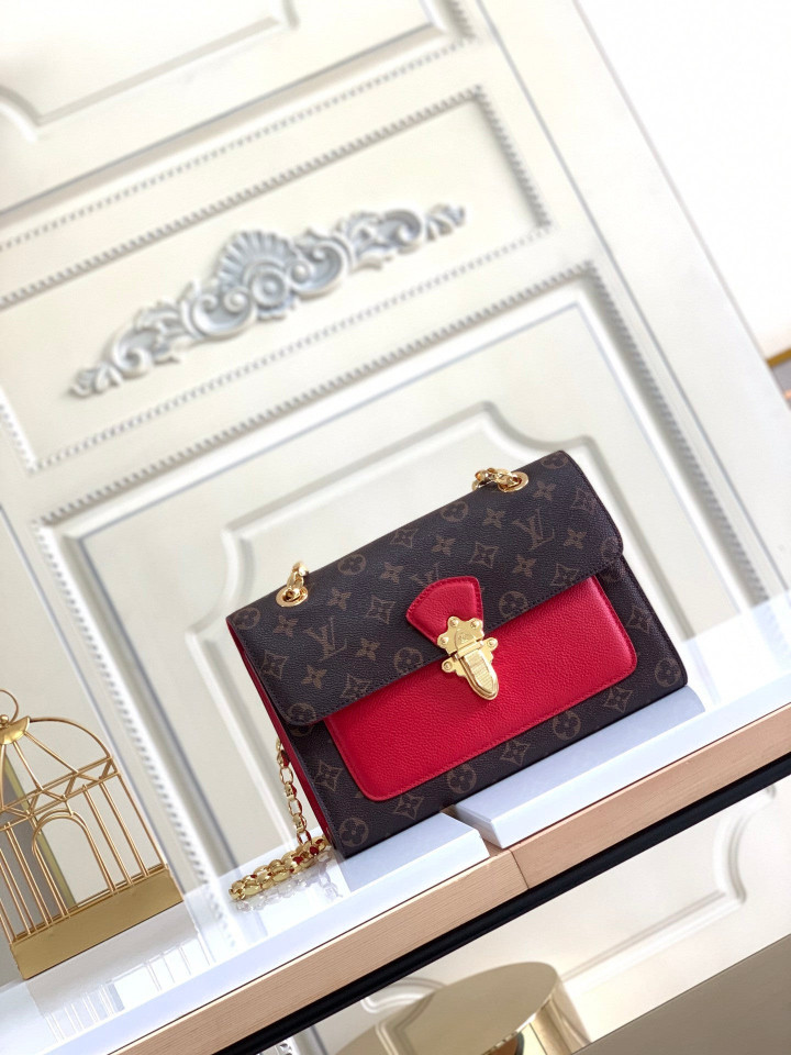 Louis Vuitton Victoire Chain Bag In Red/Brown