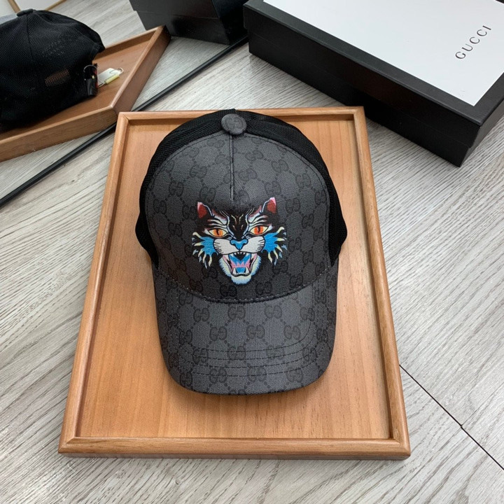 Gucci GG Supreme Baseball Hat With Angry Cat In Black/Grey