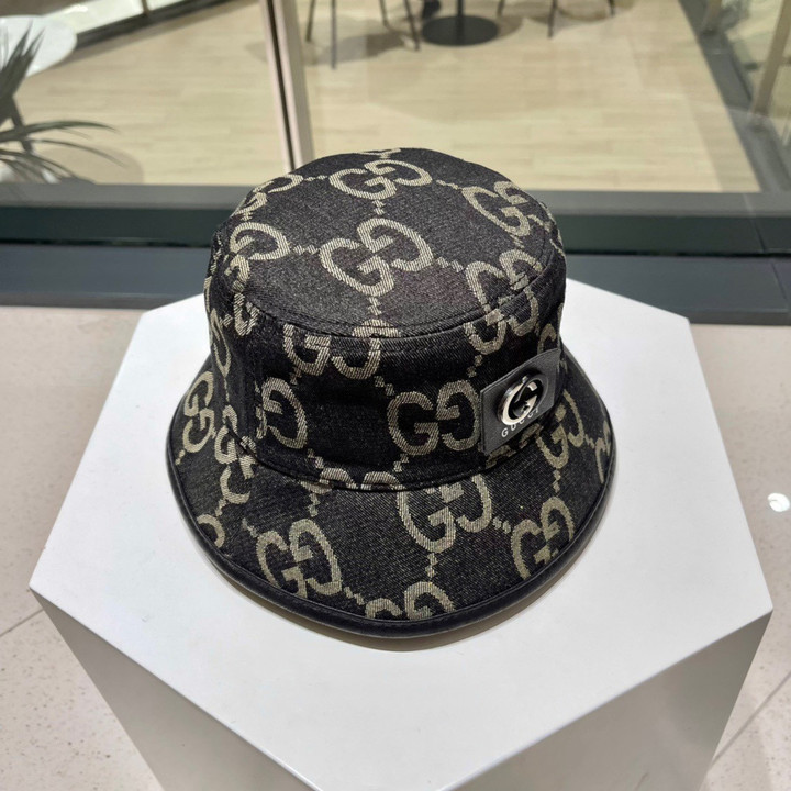 Gucci Jumbo GG Canvas Bucket Hat In Black