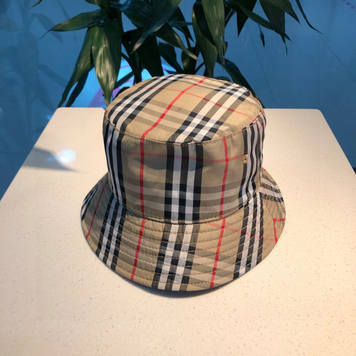 Burberry Vintage Check Technical Cotton Bucket Hat In Archive Beige