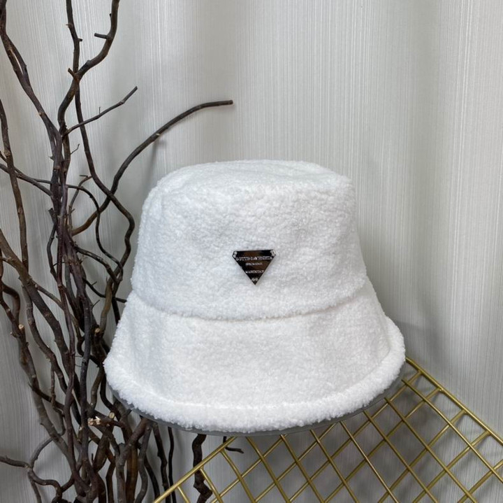 Bottega Veneta Terrycloth Bucket Hat In White
