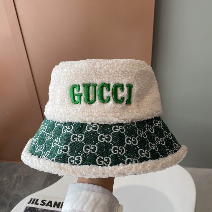 Gucci GG Cashmere Bucket Hat In White/Green