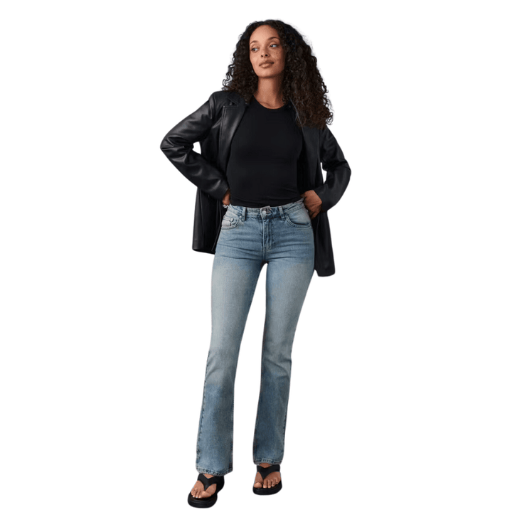 Elegant Full-Length Flare Jeans For Timeless Style