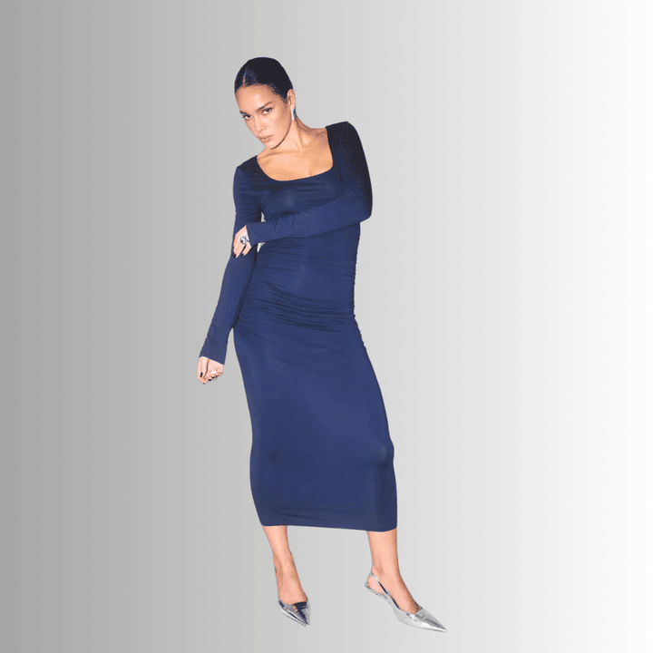 Long-Sleeved Blue Midi Dress in Soft Viscose