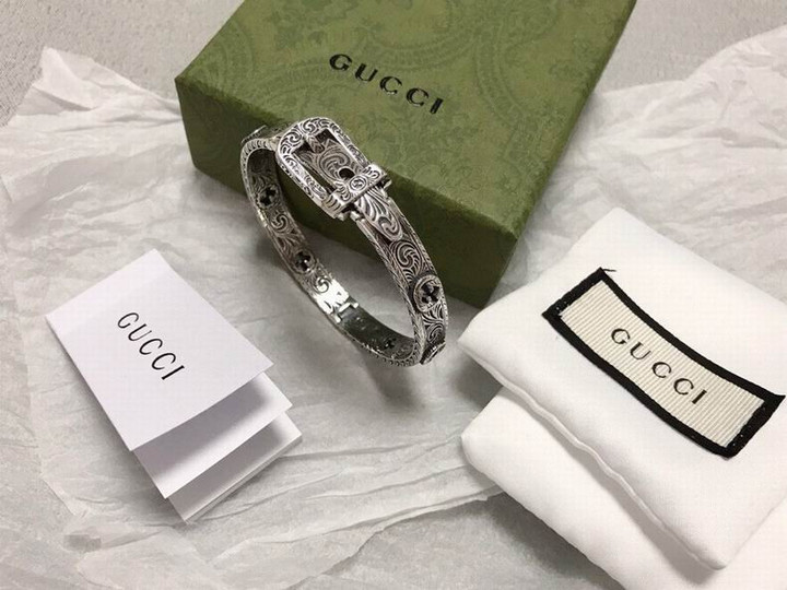 Gucci Garden Silver Bracelet With Arabesque Pattern