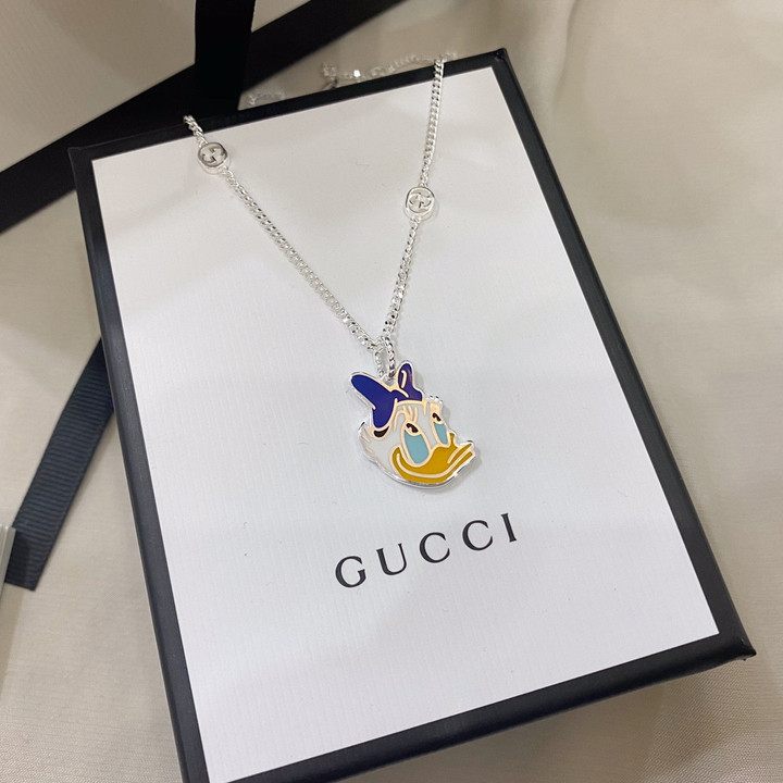 Gucci Silver Necklace With Daisy Duck