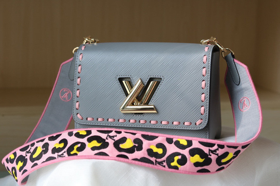 Louis Vuitton Twist MM Bag With Braided Links Strap Cowhide In