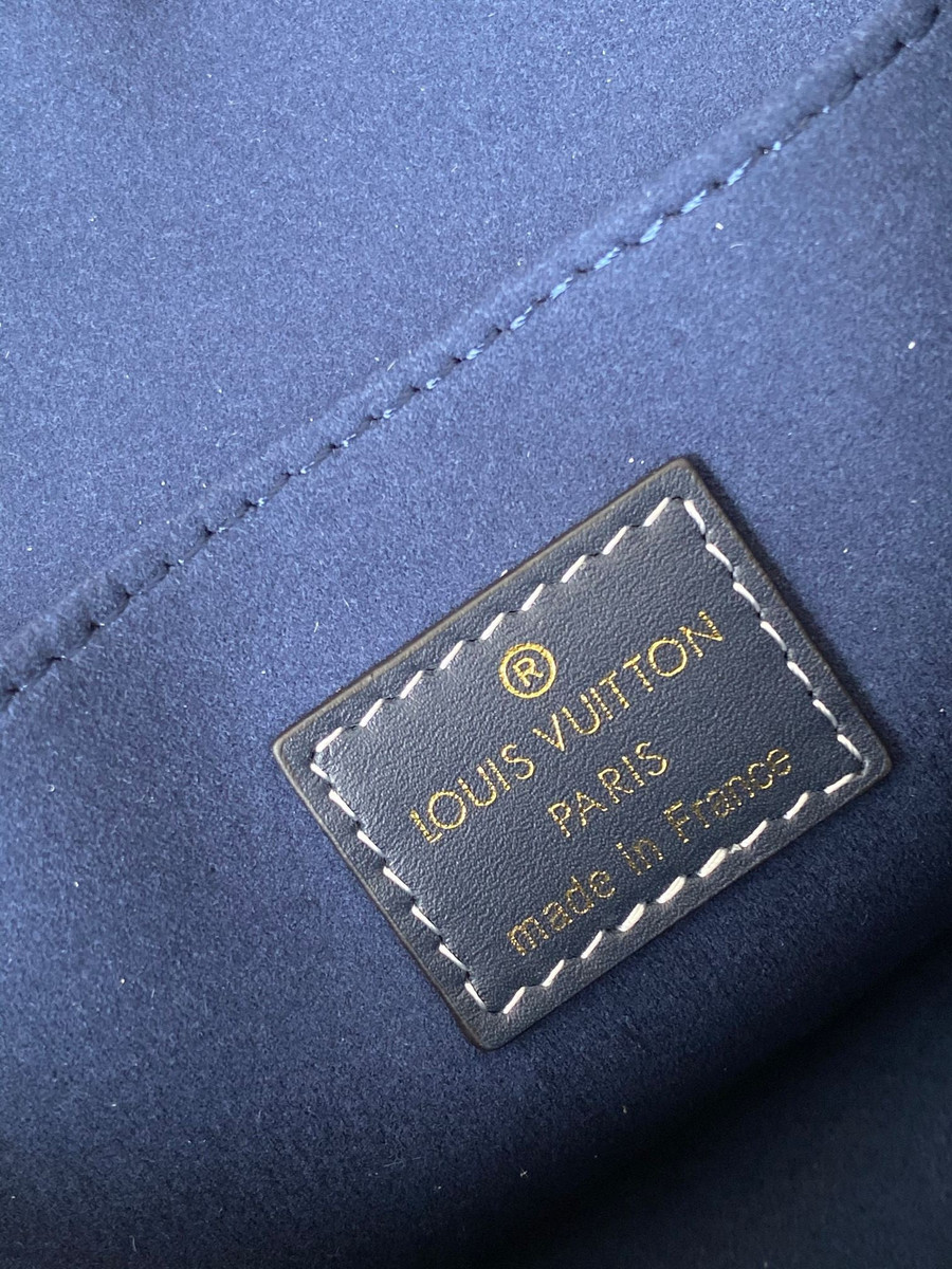 Louis Vuitton® Dauphine MM Navy Blue. Size in 2023