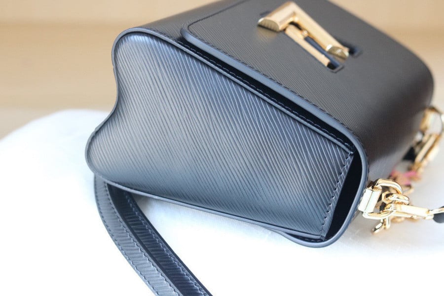 Louis Vuitton Padlock On Strap Bag Leather In Silver - Praise To Heaven