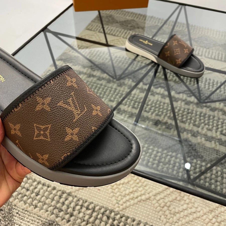 Louis Vuitton Black Rubber Monogram Waterfront Slide Sandals Size 42