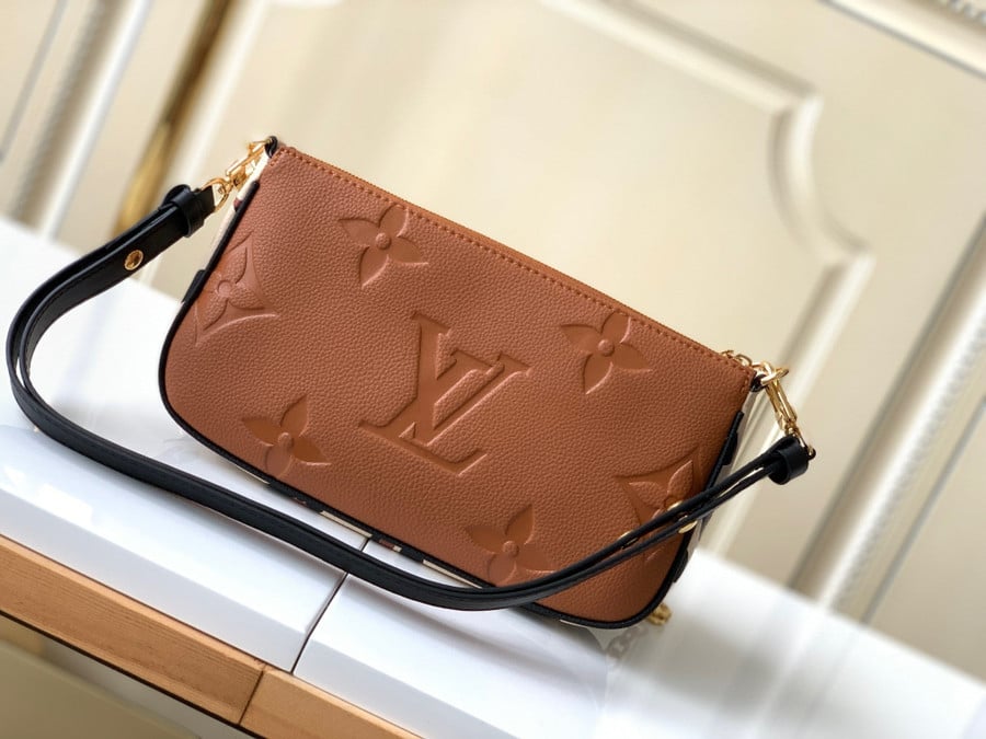 Louis Vuitton Wild at Heart Multi Pochette Accessoires Shoulder Bag Caramel