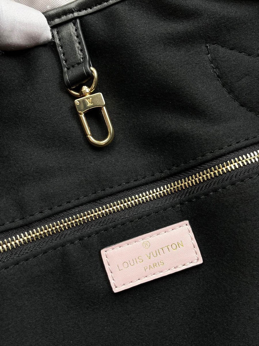 Louis Vuitton Dauphine MM Handbag In Navy Blue - Praise To Heaven