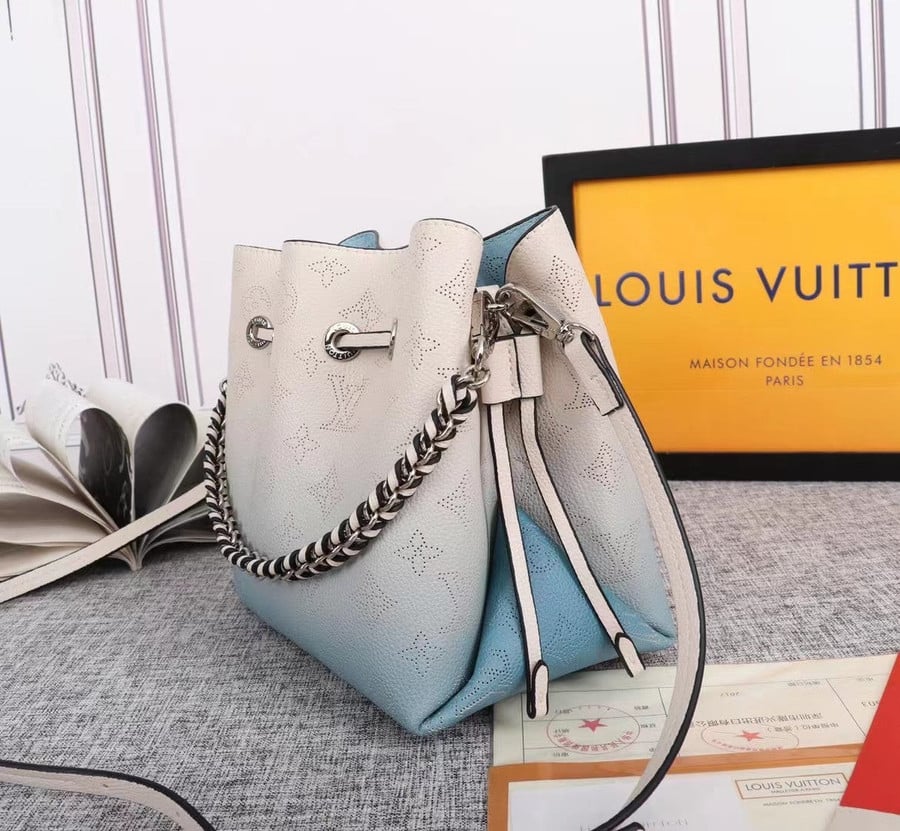Louis Vuitton Bella Bucket Bag Calfskin Leather In Nuage Blue