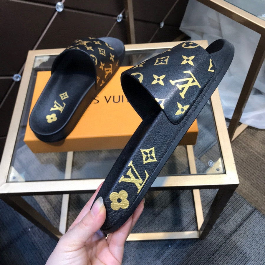 Louis Vuitton Rubber Slides - Black Sandals, Shoes - LOU610052