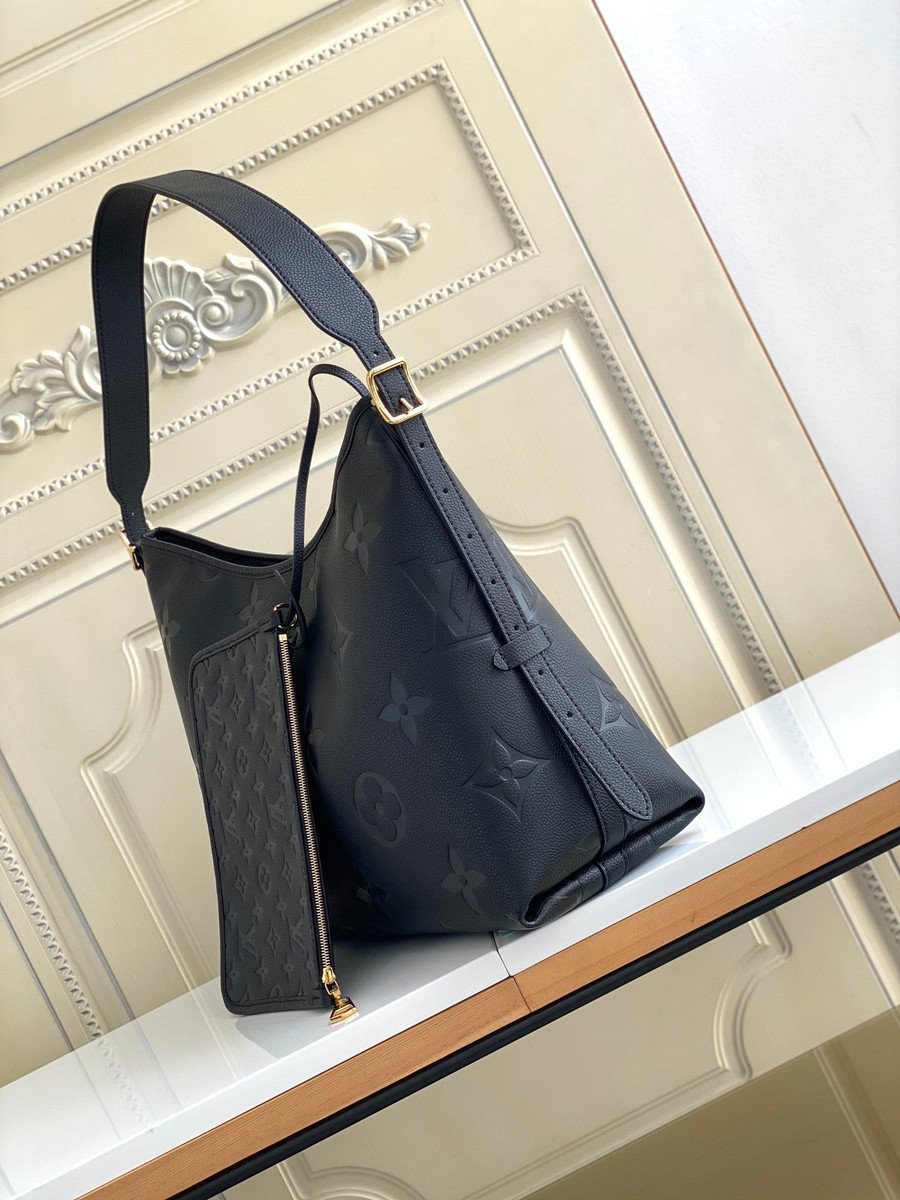 Louis Vuitton Favorite Shoudler Bag In Black Embossed - Praise To Heaven