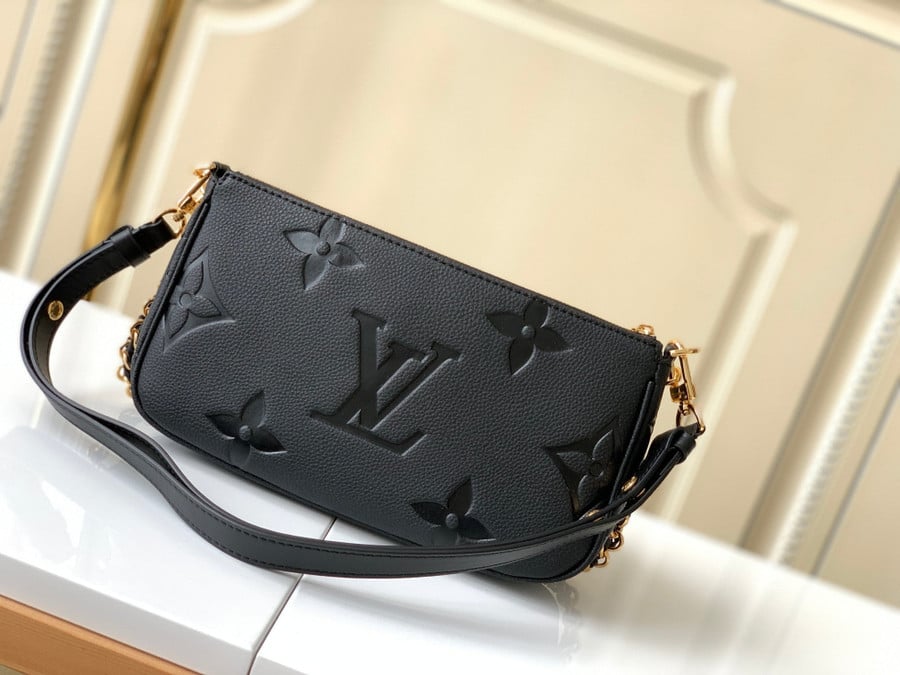Louis Vuitton Multi Pochette Accessoires Black