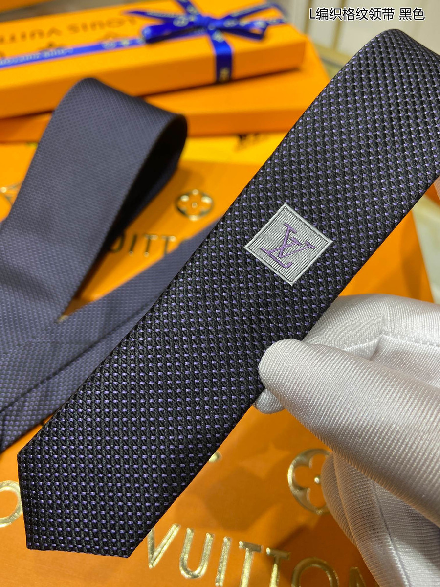 Louis Vuitton Iconic Blue White V Signature Necktie Caravatta