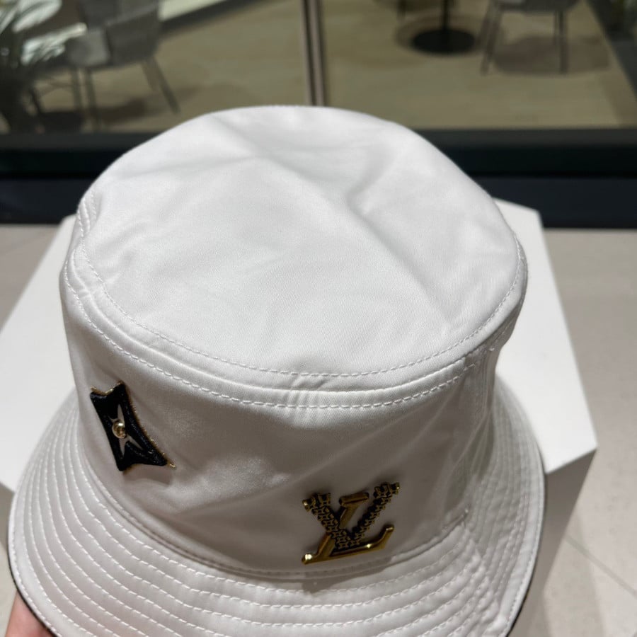 Products By Louis Vuitton: Monogram Essential Bucket Hat