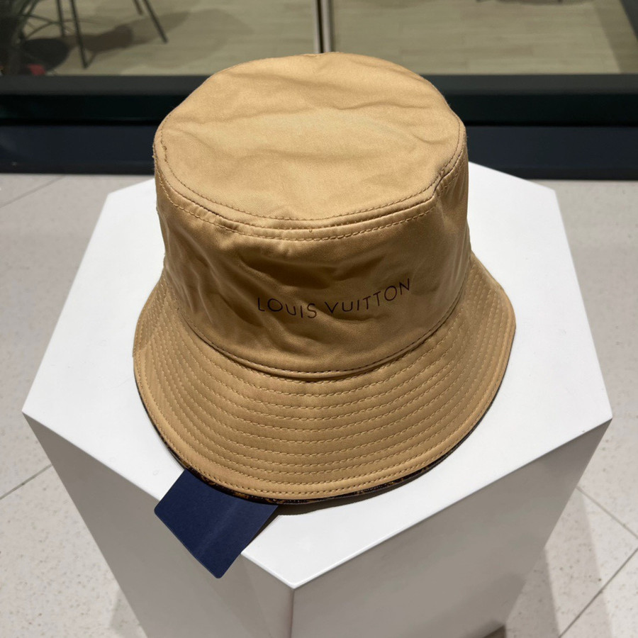 Louis Vuitton Monogram Essential Bucket Hat In White - Praise To Heaven