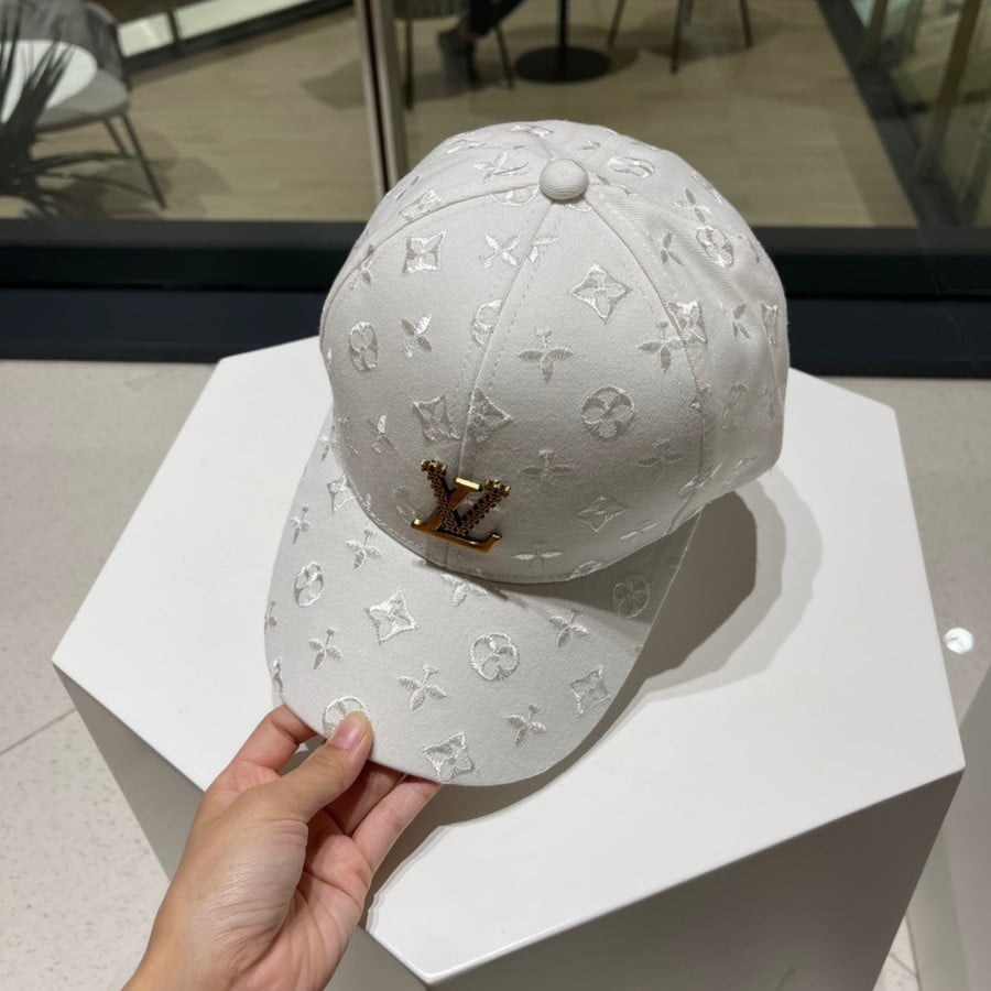Louis Vuitton LV Embroidered And Monogram Baseball Cap In White