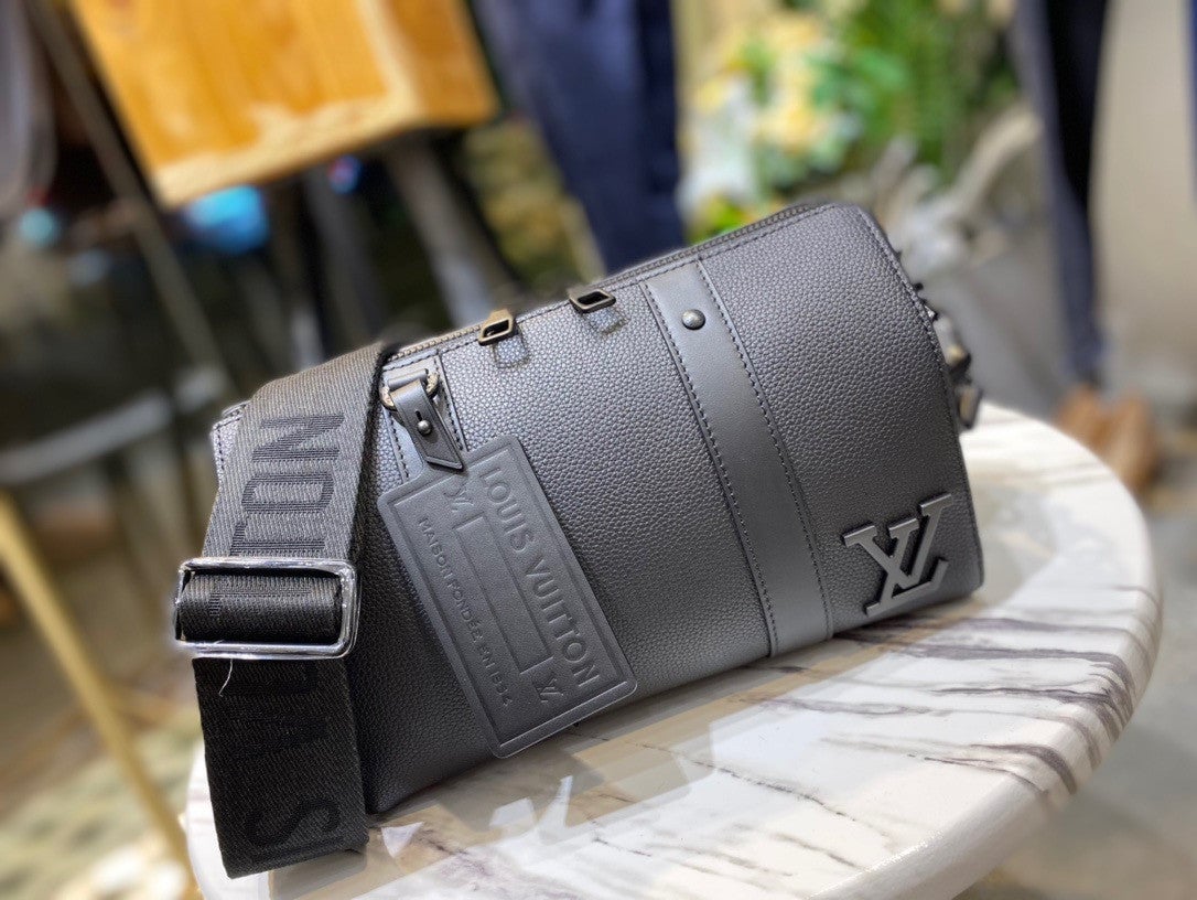 Louis Vuitton Utility Crossbody Bag Leather In Black - Praise To Heaven