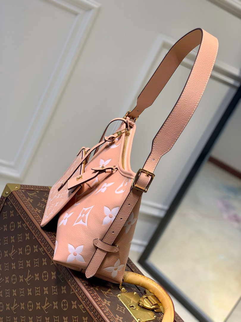 Louis Vuitton CarryAll PM Rose Trianon Pink/Creme Beige in