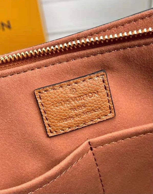 Louis Vuitton Monogram Surene MM - Brown Totes, Handbags - LOU791072