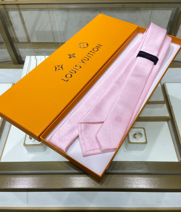 Louis Vuitton Monogram Classic LV Necktie Caravatta In Pink - Praise To  Heaven