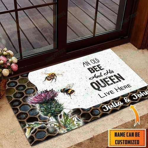 Personalized An Old Bee And His Queen Live Here Doormat Custom Name Mat Bee Lover Rug Gift