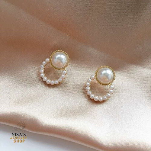 Vintage Elegant Irregular Stud Pearl Earrings