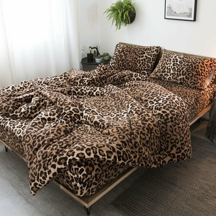 Leopard Pattern GS-CL-DD2407 Bedding Set
