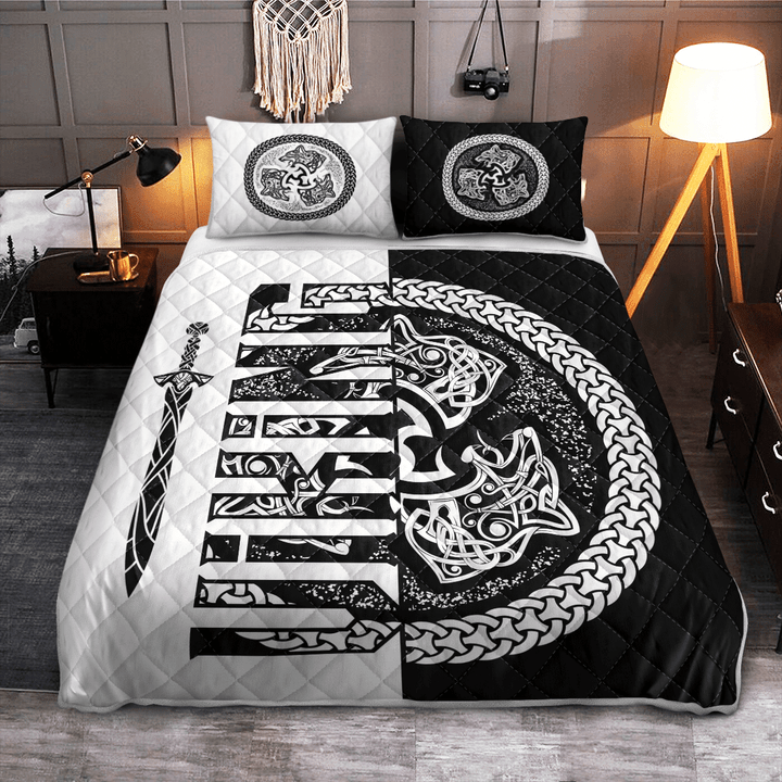 Wolf symbol of a Viking - Viking Quilt Bedding Set