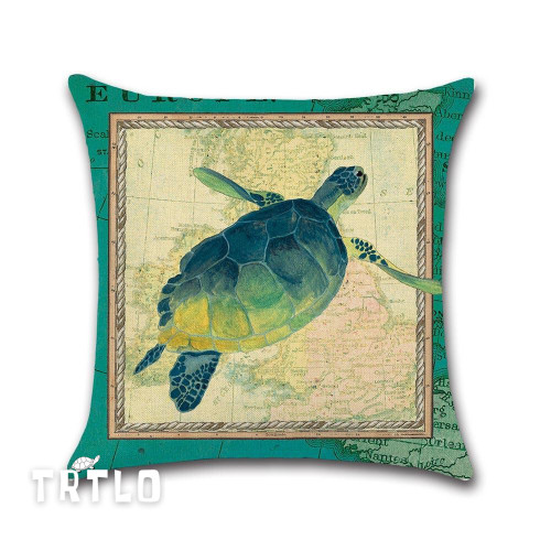 Ocean Charm: Sea Turtle Cushion Cover