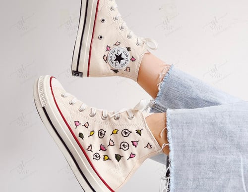 Nick & Charlie Converse Chuck Taylor Heart Stopper/ Pride Embroidered Converse Shoes/ Heartstopper Embroidered Converse Custom/ LGBT Embroidered Sneakers