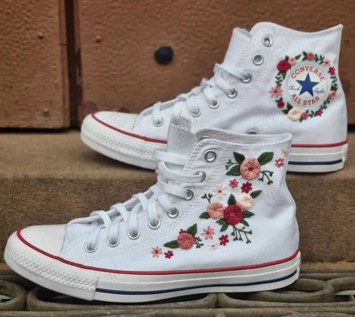 Hand Embroidery Flower and Stars Converse Chuck Taylor - Embroidered Personalized Wedding Flowers Shoes High platform 4CM