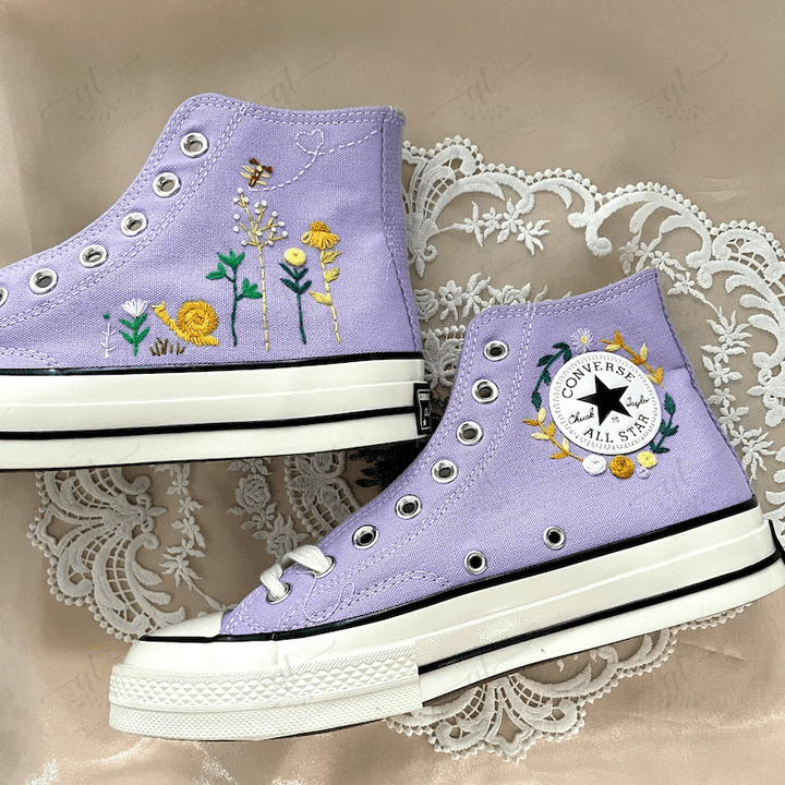 Custom embroidered converses/ Custom Chuck Taylor 70 embroidered Flowers Shoes/ Wedding Gift Converse Custom Flowers Embroidery/ Custom converse Chuck Taylor embroidered flower/ Wedding Converse Shoes/ Converse Custom Chuck Tayl