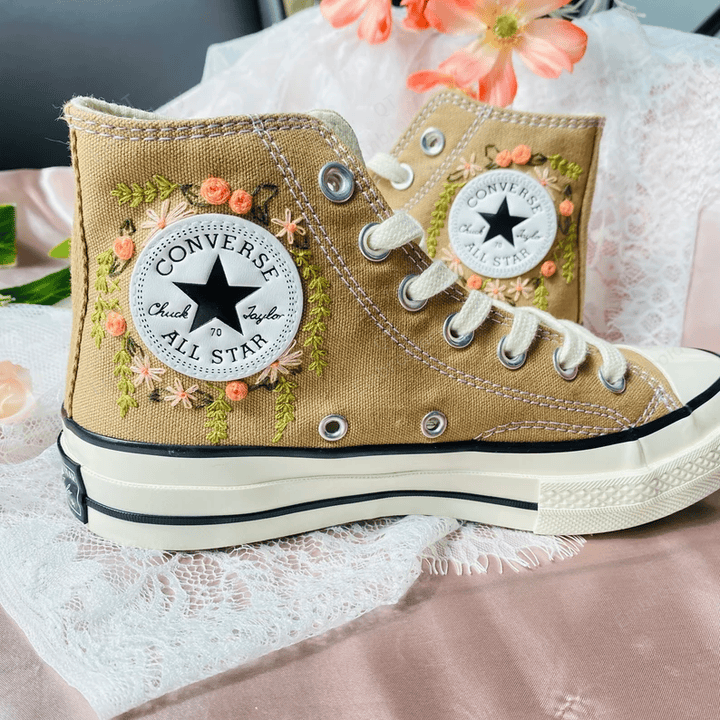 Floral Embroidery Wedding Shoes/ Embroidered Flowers Converse/ Converse Custom Sun Flower Embroidery/ Converse Custom Chuck Taylor 70 embroidered flowers