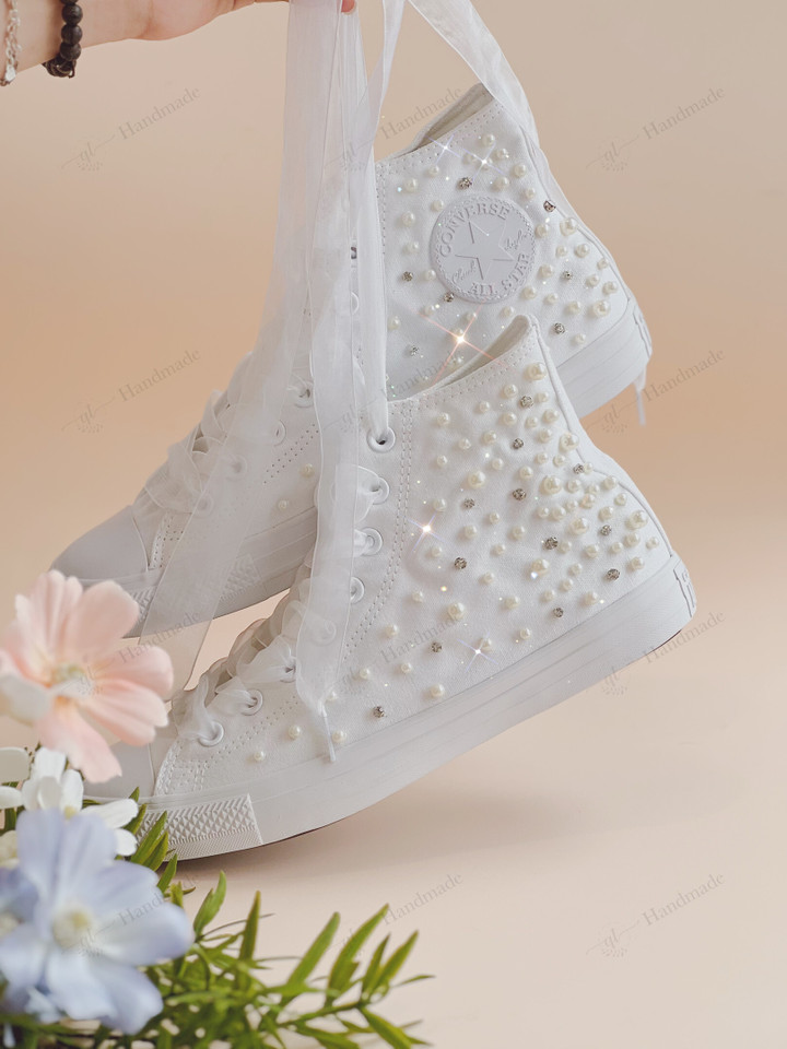 Wedding Pearl Embroidery Converse Chuck Taylor, Embroidered Bridal Wedding Converse Shoes, Embroidered Converse Custom, Personalized Embroidered Sneakers